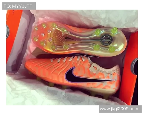 传奇十足球鞋球星穿着名单揭晓其中几位知名球员助力鞋款热销 传奇十足球鞋球星穿着名单揭晓其中几位知名球员助力鞋款热销