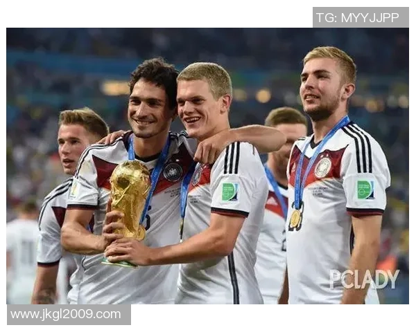 全球十大颜值男足球星榜单 这些球员不仅技术超群更是颜值担当