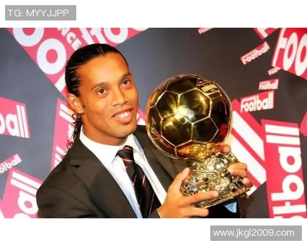 昔日足球巨星风采再现 穿越时光回顾他们的辉煌岁月