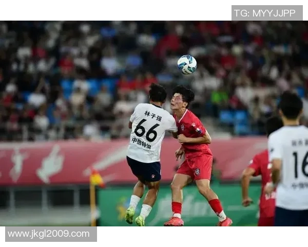 某知名足球球星不幸遭遇车祸紧急送医 伤情引发广泛关注