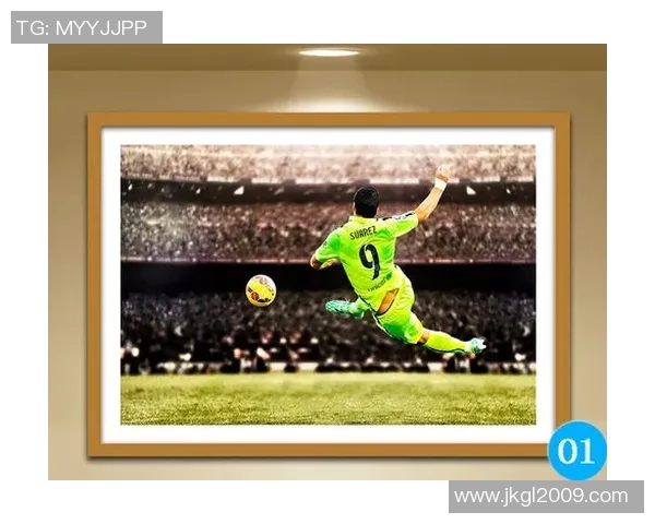 足球球星与酒吧约会夜：激情碰撞与浪漫邂逅的故事