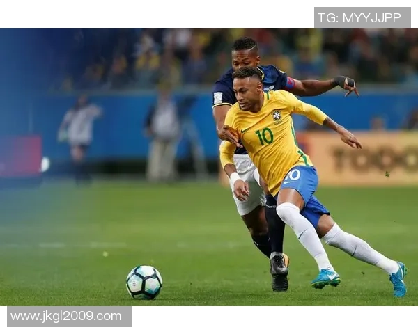 足球球星过人技巧大揭秘 助你掌握独步球场的绝技秘诀 足球球星过人技巧大揭秘 助你掌握独步球场的绝技秘诀