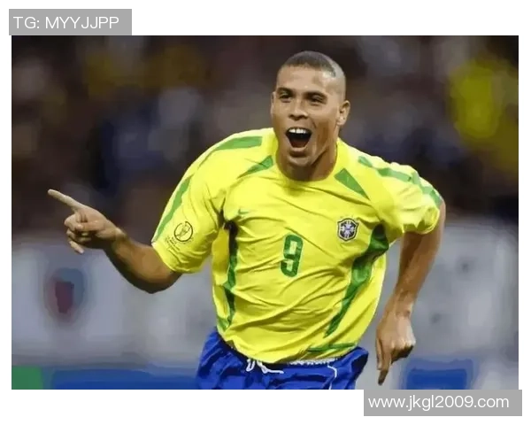 身高一米八几的足球巨星如何在赛场上展现卓越的领导力与技术魅力 身高一米八几的足球巨星如何在赛场上展现卓越的领导力与技术魅力